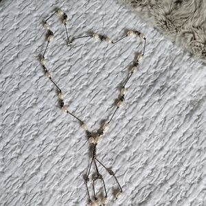 Source Unknown Cream and Silver Lariat Necklace